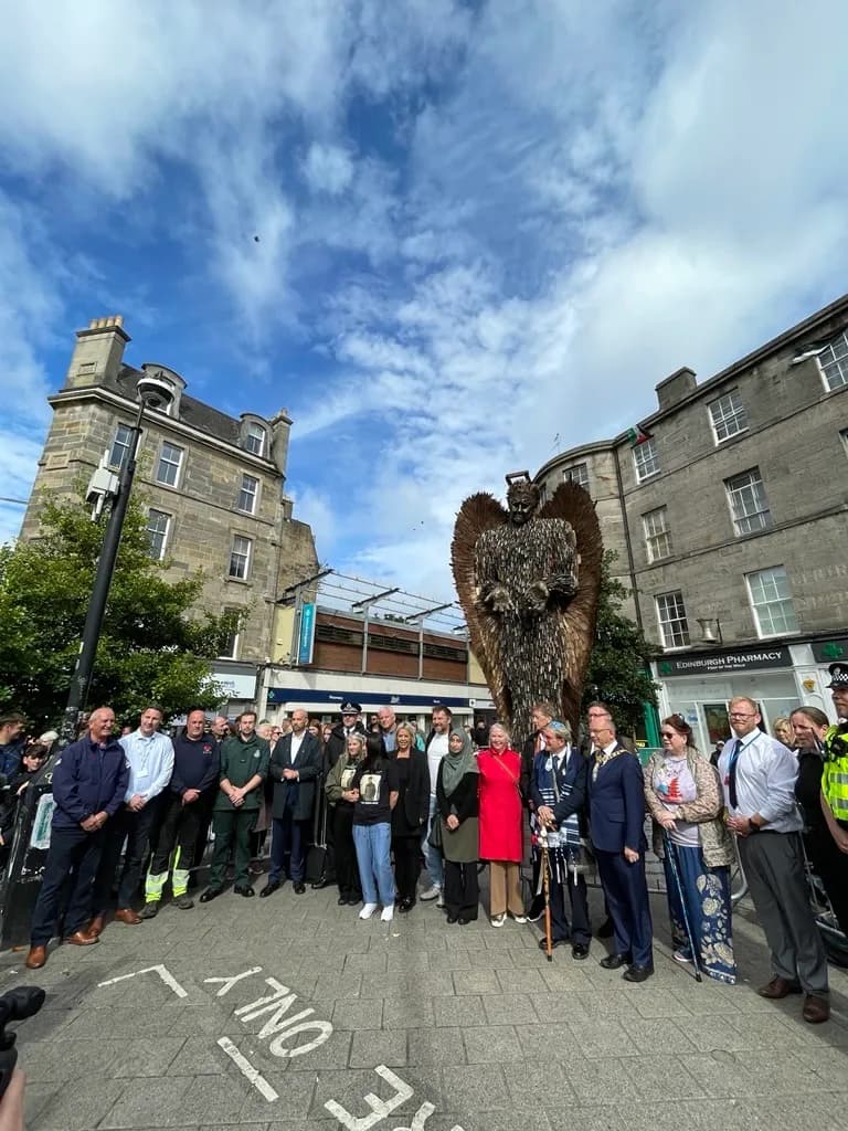 Knife Angel Sculpture Goes on Display in Edinburgh