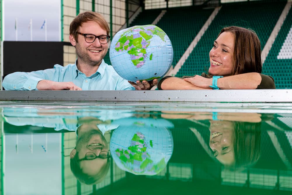 Edinburgh Science teams up with Hibernian FC to beat the energy crisis