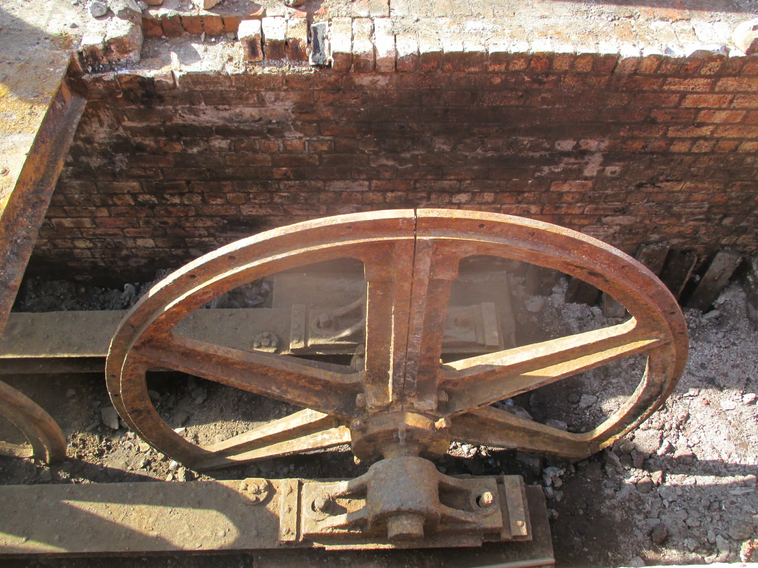 Rare Victorian Era Tram Wheels Discovered in Edinburgh’s Leith District