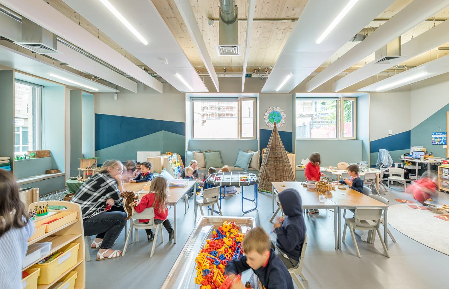 Sciennes Primary School’s Award-Winning Green Pavilion Redefines Education Spaces