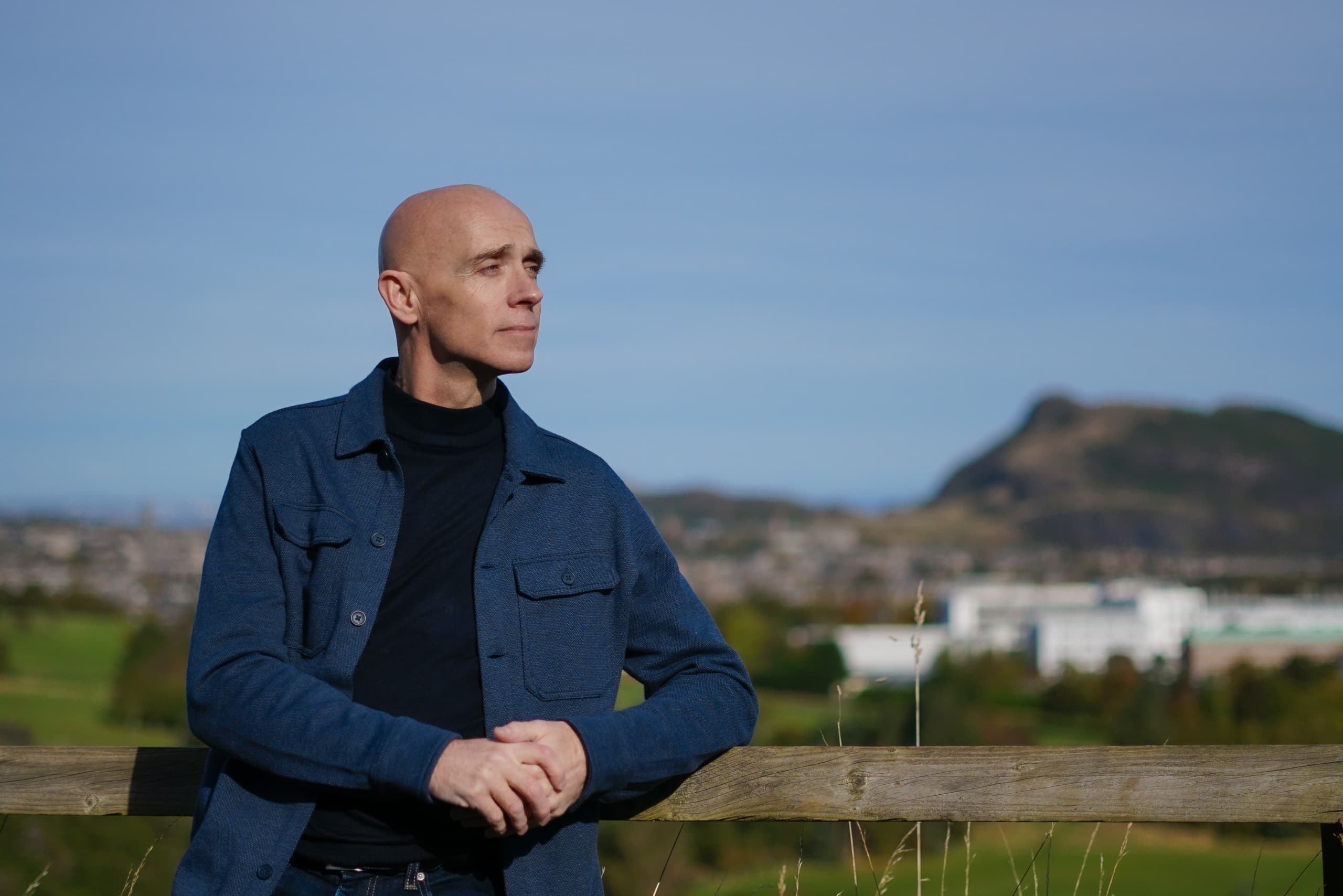Edinburgh Singer-Songwriter Stevie Palmer Releases Anthem for Scotland’s Football Dreamers