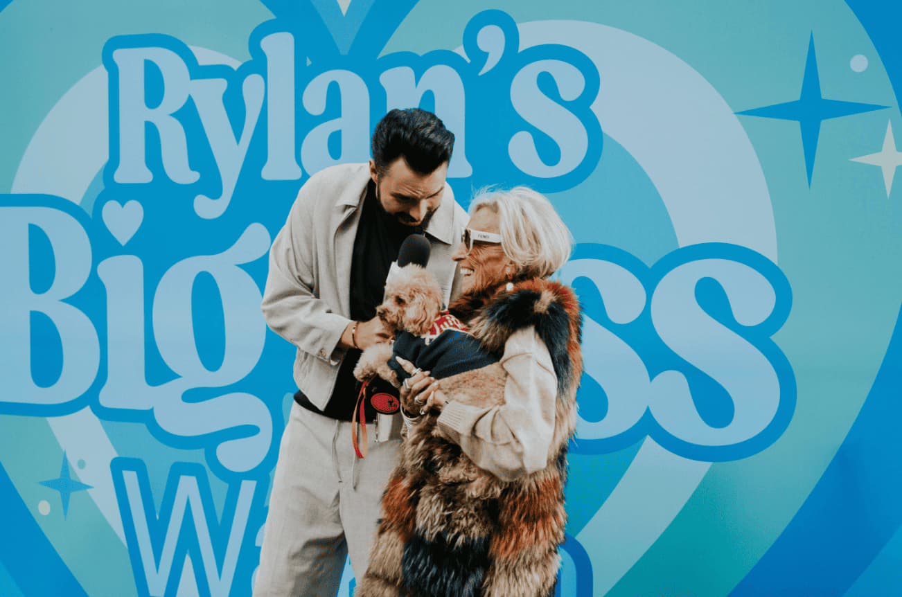 Scotland Named Britain’s Most Prepared Nation When It Comes to Kissing