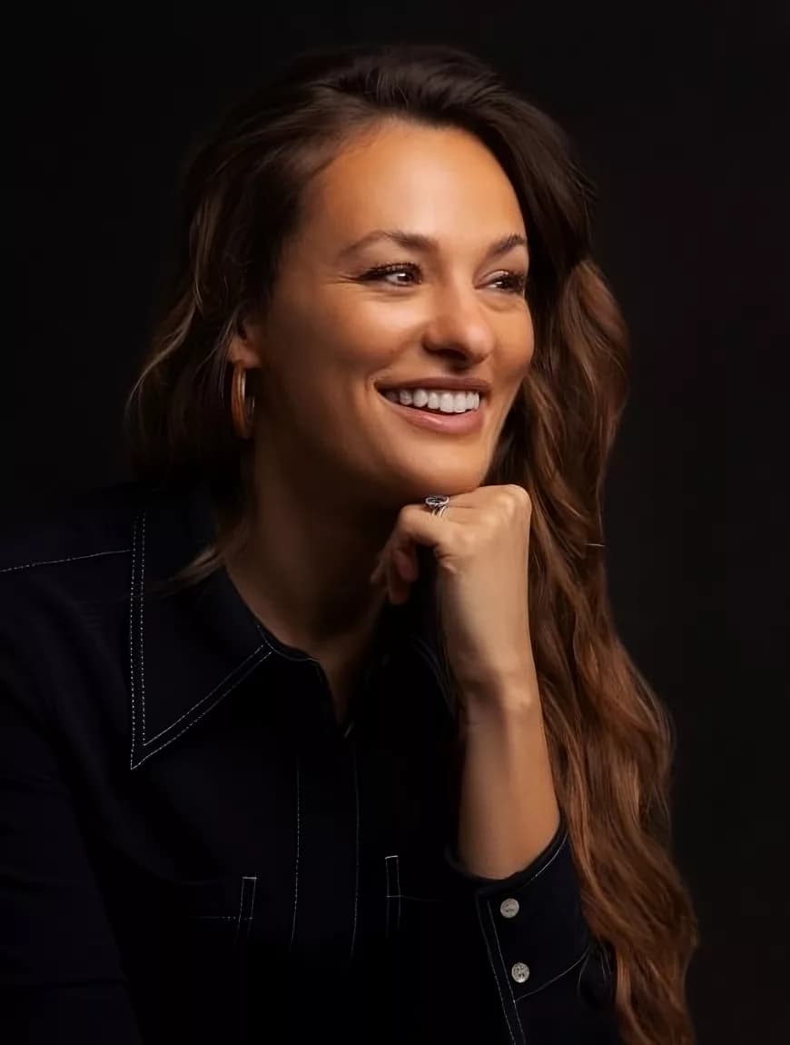 Edinburgh Honors Nicola Benedetti CBE: 2023 Edinburgh Award Recipient